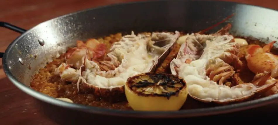 LANGOSTA DE MAINE PAELLA